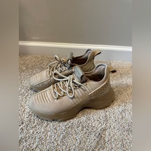 Steve Madden Maxima Sneaker